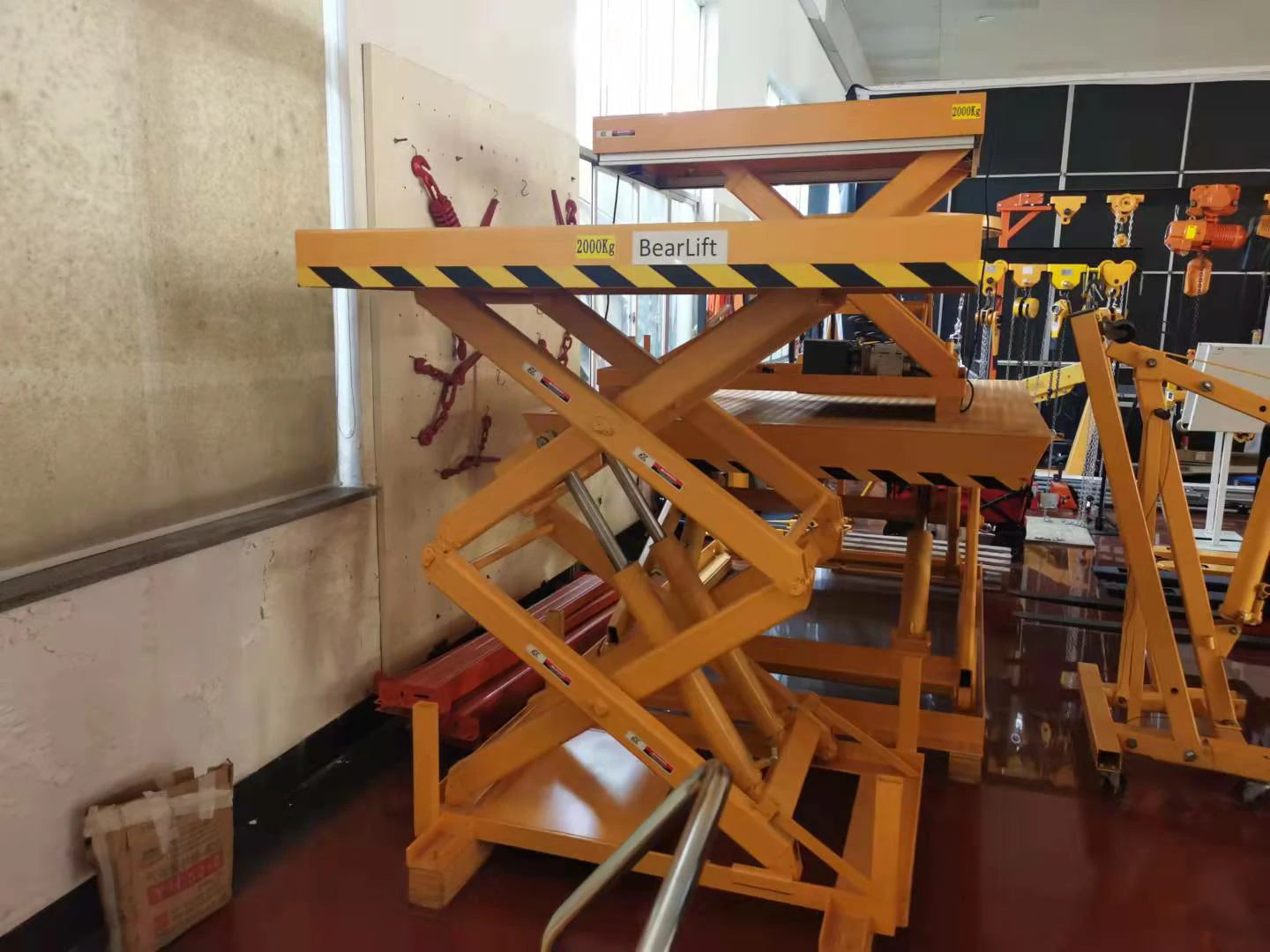 Bearlift 4400 lbs Hydraulic Lift Table | Heavy-Duty Scissor Lift Cart