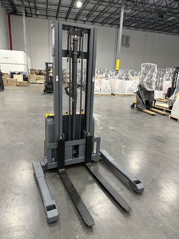 Used Full Electric Walkie Stacker 3300lbs Cap. Straddle Legs. 118" lifting